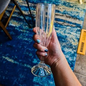 Set of 4 Mikasa Champagne Flutes